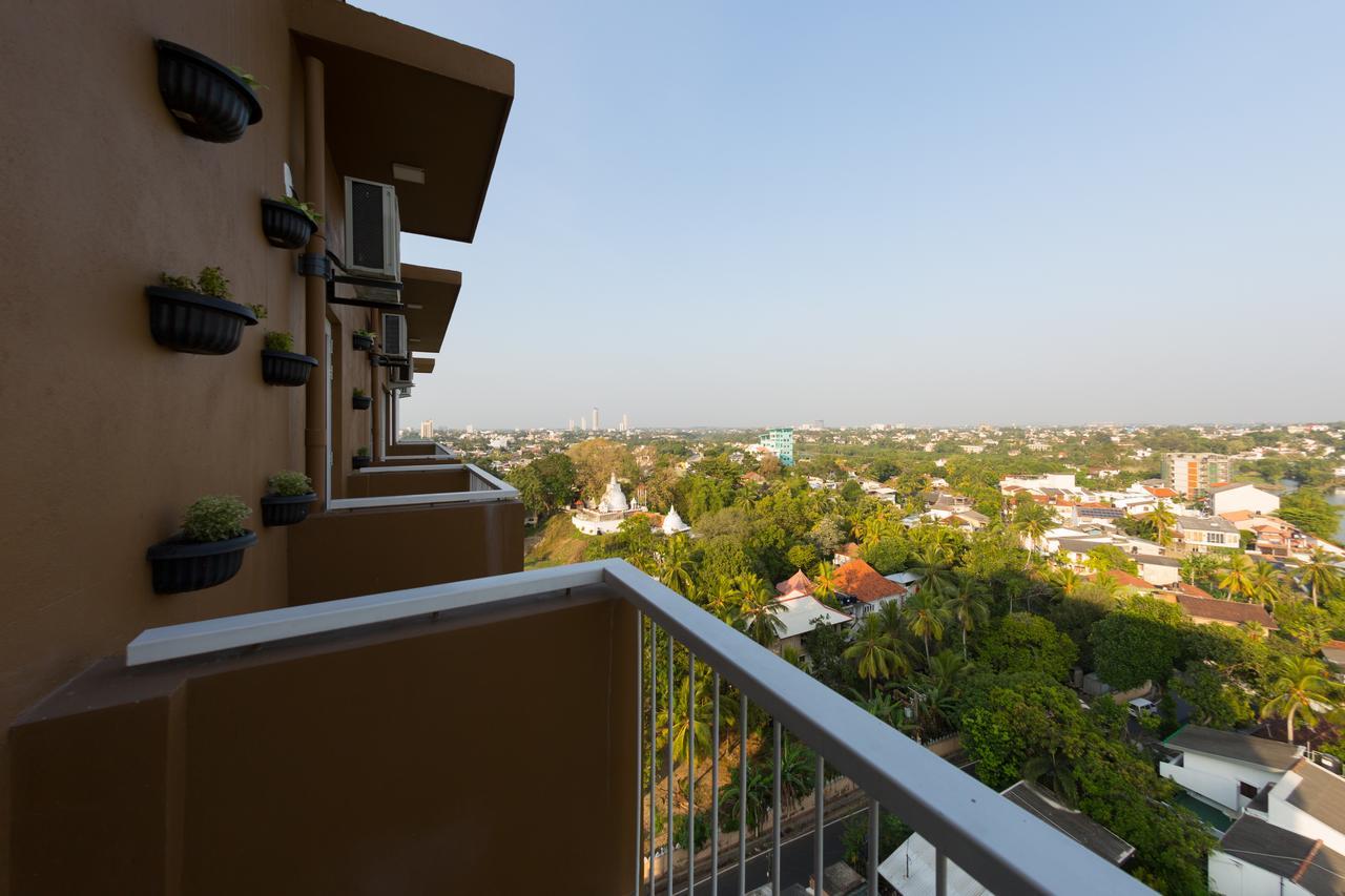 Shalom Residence Nawala Коломбо Екстериор снимка